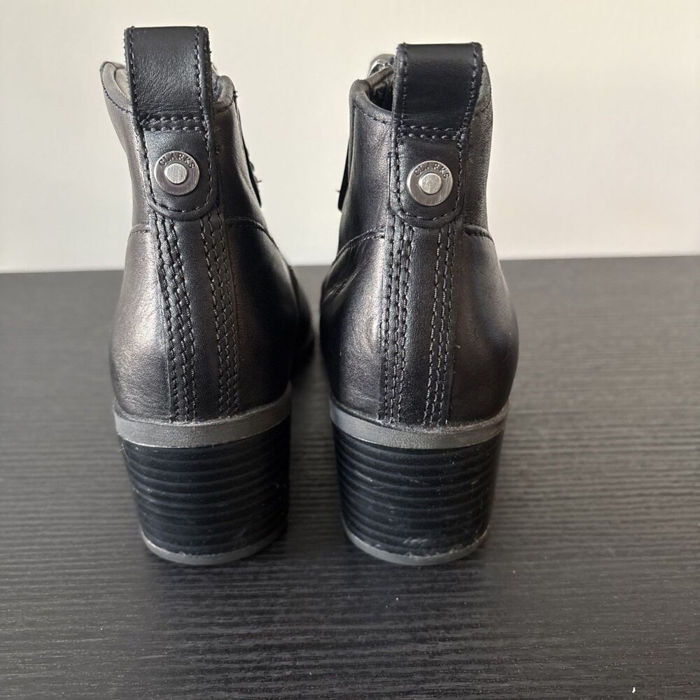Clarks Women Black Leather Ankle Boot 9M Morzine Sky Block Heel Western Pointed - Picture 3 of 9